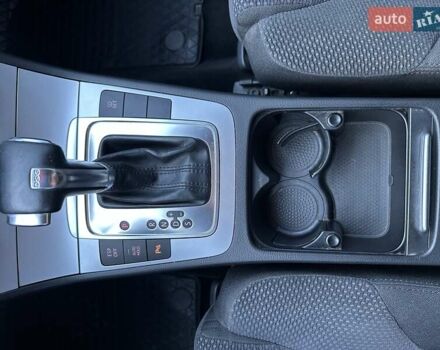 Серый Фольксваген Пассат, объемом двигателя 1.8 л и пробегом 216 тыс. км за 7400 $, фото 31 на Automoto.ua