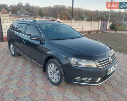 Серый Фольксваген Пассат, объемом двигателя 1.97 л и пробегом 271 тыс. км за 9500 $, фото 2 на Automoto.ua