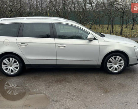 Серый Фольксваген Пассат, объемом двигателя 1.8 л и пробегом 320 тыс. км за 6500 $, фото 4 на Automoto.ua