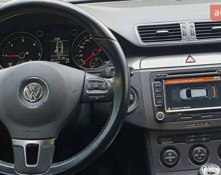Фольксваген Пассат 2010 в Днепре (Днепропетровске) на Automoto.ua Серый Фольксваген Пассат, объемом двигателя 2 л и пробегом 197 тыс. км за 5500 $, фото 2 на Automoto.ua