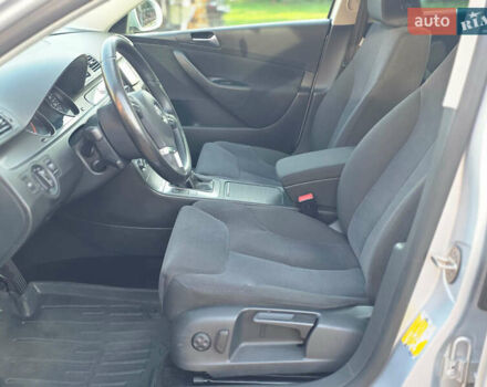 Серый Фольксваген Пассат, объемом двигателя 1.6 л и пробегом 290 тыс. км за 7500 $, фото 37 на Automoto.ua