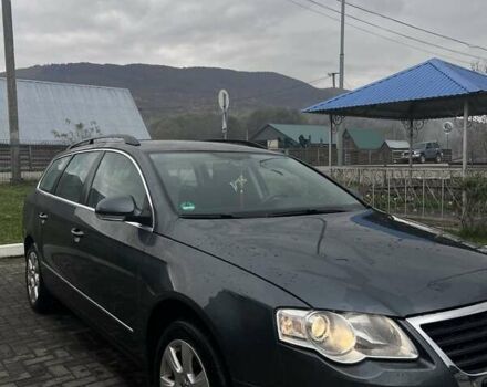 Серый Фольксваген Пассат, объемом двигателя 1.97 л и пробегом 217 тыс. км за 7800 $, фото 7 на Automoto.ua