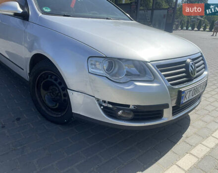 Серый Фольксваген Пассат, объемом двигателя 1.6 л и пробегом 300 тыс. км за 5000 $, фото 6 на Automoto.ua