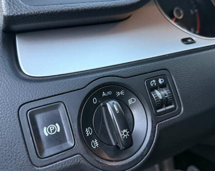 Фольксваген Пассат 2010 в Виннице на Automoto.ua Серый Фольксваген Пассат, объемом двигателя 1.97 л и пробегом 260 тыс. км за 6899 $, фото 22 на Automoto.ua