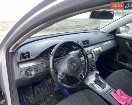 Сірий Фольксваген Пассат, об'ємом двигуна 2 л та пробігом 221 тис. км за 7800 $, фото 6 на Automoto.ua