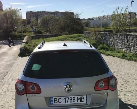 Сірий Фольксваген Пассат, об'ємом двигуна 1.6 л та пробігом 218 тис. км за 9478 $, фото 4 на Automoto.ua