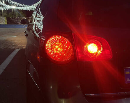 Серый Фольксваген Пассат, объемом двигателя 2 л и пробегом 302 тыс. км за 7300 $, фото 42 на Automoto.ua