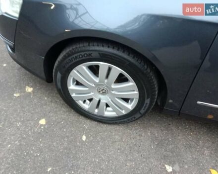 Серый Фольксваген Пассат, объемом двигателя 1.8 л и пробегом 210 тыс. км за 7850 $, фото 37 на Automoto.ua