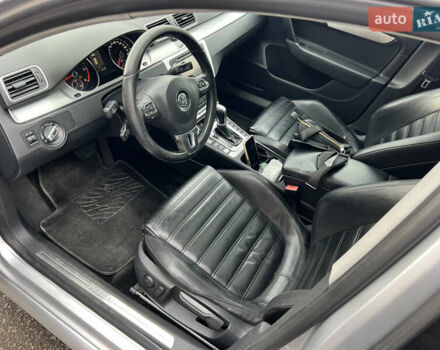 Серый Фольксваген Пассат, объемом двигателя 1.97 л и пробегом 302 тыс. км за 7900 $, фото 9 на Automoto.ua