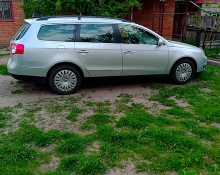 Серый Фольксваген Пассат, объемом двигателя 1.4 л и пробегом 221 тыс. км за 7700 $, фото 4 на Automoto.ua