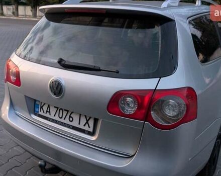 Серый Фольксваген Пассат, объемом двигателя 1.39 л и пробегом 325 тыс. км за 6100 $, фото 2 на Automoto.ua