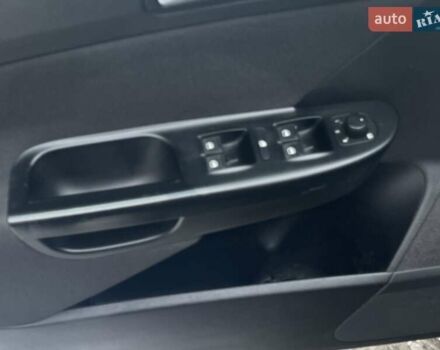 Серый Фольксваген Пассат, объемом двигателя 1.97 л и пробегом 300 тыс. км за 6900 $, фото 27 на Automoto.ua