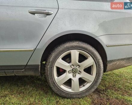 Серый Фольксваген Пассат, объемом двигателя 2 л и пробегом 330 тыс. км за 6900 $, фото 13 на Automoto.ua