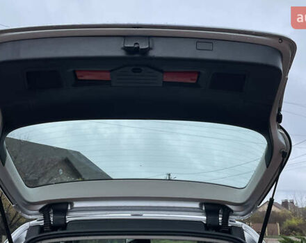 Серый Фольксваген Пассат, объемом двигателя 1.6 л и пробегом 245 тыс. км за 6500 $, фото 40 на Automoto.ua