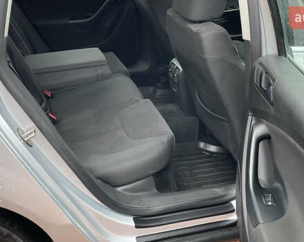 Серый Фольксваген Пассат, объемом двигателя 1.6 л и пробегом 245 тыс. км за 6500 $, фото 36 на Automoto.ua