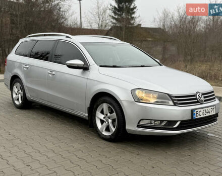Серый Фольксваген Пассат, объемом двигателя 1.97 л и пробегом 239 тыс. км за 8350 $, фото 5 на Automoto.ua