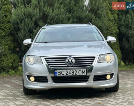 Серый Фольксваген Пассат, объемом двигателя 1.6 л и пробегом 290 тыс. км за 7500 $, фото 12 на Automoto.ua
