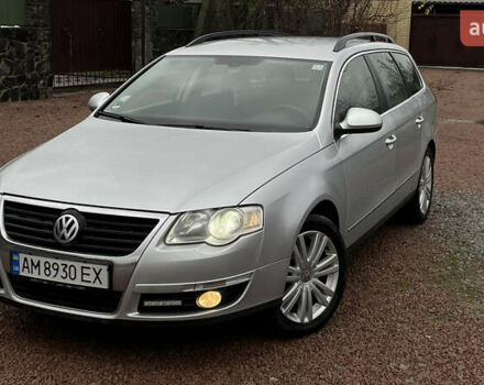 Серый Фольксваген Пассат, объемом двигателя 1.6 л и пробегом 245 тыс. км за 6500 $, фото 1 на Automoto.ua