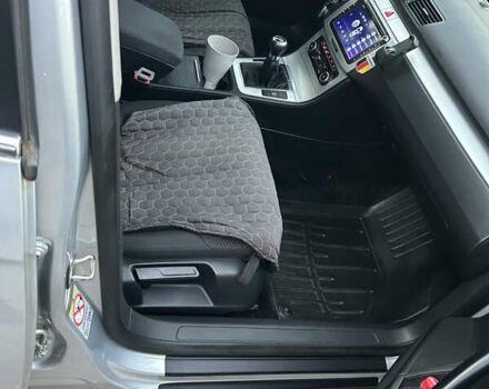 Сірий Фольксваген Пассат, об'ємом двигуна 1.6 л та пробігом 244 тис. км за 5750 $, фото 15 на Automoto.ua