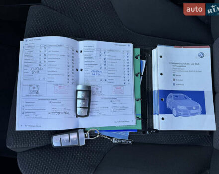 Сірий Фольксваген Пассат, об'ємом двигуна 1.4 л та пробігом 211 тис. км за 7850 $, фото 54 на Automoto.ua