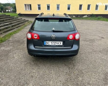 Серый Фольксваген Пассат, объемом двигателя 1.6 л и пробегом 295 тыс. км за 6700 $, фото 2 на Automoto.ua