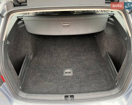 Серый Фольксваген Пассат, объемом двигателя 1.8 л и пробегом 141 тыс. км за 7500 $, фото 9 на Automoto.ua