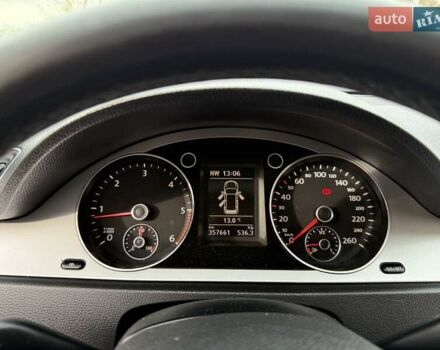 Серый Фольксваген Пассат, объемом двигателя 1.6 л и пробегом 357 тыс. км за 7300 $, фото 5 на Automoto.ua