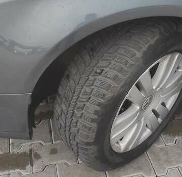 Серый Фольксваген Пассат, объемом двигателя 2 л и пробегом 212 тыс. км за 7400 $, фото 21 на Automoto.ua