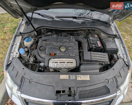 Сірий Фольксваген Пассат, об'ємом двигуна 1.39 л та пробігом 228 тис. км за 7200 $, фото 16 на Automoto.ua