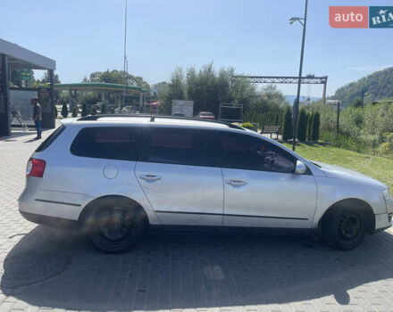 Серый Фольксваген Пассат, объемом двигателя 1.6 л и пробегом 300 тыс. км за 5000 $, фото 7 на Automoto.ua