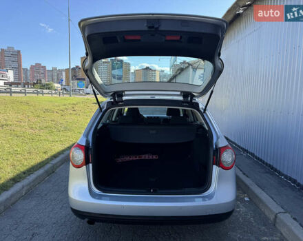 Сірий Фольксваген Пассат, об'ємом двигуна 1.4 л та пробігом 211 тис. км за 7850 $, фото 46 на Automoto.ua