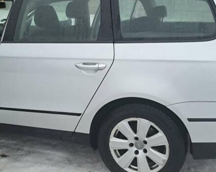 Серый Фольксваген Пассат, объемом двигателя 1.97 л и пробегом 370 тыс. км за 6300 $, фото 11 на Automoto.ua