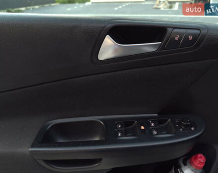 Сірий Фольксваген Пассат, об'ємом двигуна 1.6 л та пробігом 281 тис. км за 8350 $, фото 34 на Automoto.ua