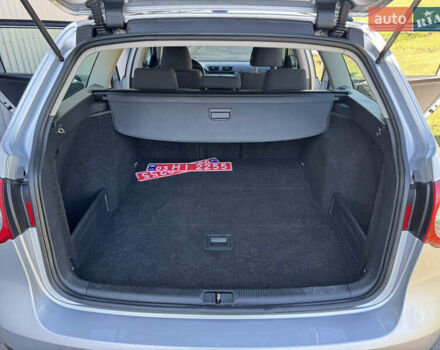 Сірий Фольксваген Пассат, об'ємом двигуна 1.4 л та пробігом 211 тис. км за 7850 $, фото 30 на Automoto.ua