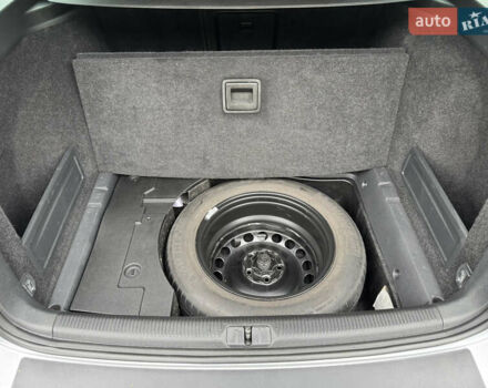 Серый Фольксваген Пассат, объемом двигателя 2 л и пробегом 236 тыс. км за 8800 $, фото 16 на Automoto.ua