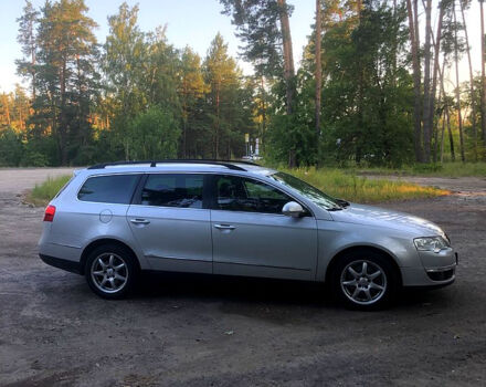 Серый Фольксваген Пассат, объемом двигателя 1.6 л и пробегом 263 тыс. км за 7300 $, фото 4 на Automoto.ua