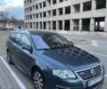 Сірий Фольксваген Пассат, об'ємом двигуна 1.6 л та пробігом 323 тис. км за 7300 $, фото 1 на Automoto.ua