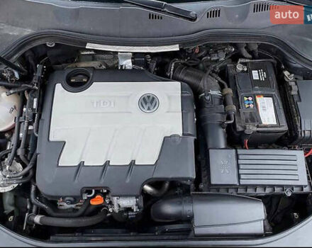 Серый Фольксваген Пассат, объемом двигателя 2 л и пробегом 302 тыс. км за 7300 $, фото 2 на Automoto.ua