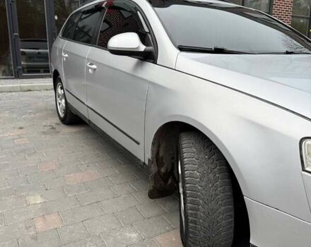 Серый Фольксваген Пассат, объемом двигателя 1.6 л и пробегом 350 тыс. км за 6300 $, фото 8 на Automoto.ua