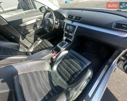 Серый Фольксваген Пассат, объемом двигателя 1.97 л и пробегом 299 тыс. км за 8000 $, фото 6 на Automoto.ua