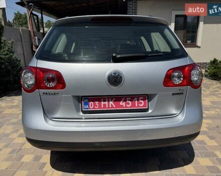 Серый Фольксваген Пассат, объемом двигателя 1.4 л и пробегом 200 тыс. км за 6500 $, фото 1 на Automoto.ua
