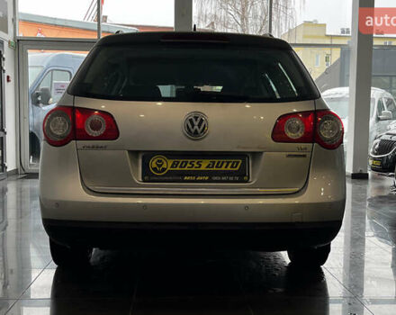 Серый Фольксваген Пассат, объемом двигателя 1.6 л и пробегом 286 тыс. км за 7000 $, фото 5 на Automoto.ua