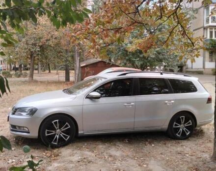 Серый Фольксваген Пассат, объемом двигателя 1.6 л и пробегом 292 тыс. км за 11000 $, фото 1 на Automoto.ua