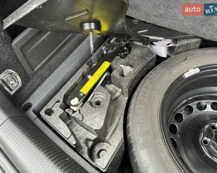 Серый Фольксваген Пассат, объемом двигателя 2 л и пробегом 236 тыс. км за 8800 $, фото 17 на Automoto.ua