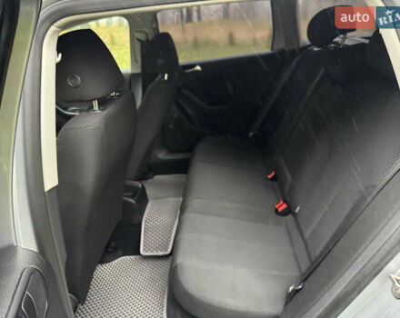 Серый Фольксваген Пассат, объемом двигателя 1.6 л и пробегом 286 тыс. км за 7250 $, фото 15 на Automoto.ua