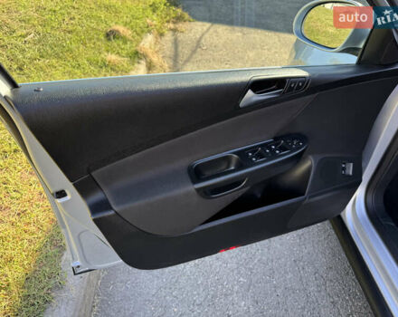 Сірий Фольксваген Пассат, об'ємом двигуна 1.4 л та пробігом 211 тис. км за 7850 $, фото 34 на Automoto.ua