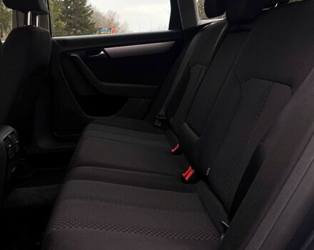 Серый Фольксваген Пассат, объемом двигателя 1.6 л и пробегом 286 тыс. км за 8890 $, фото 5 на Automoto.ua