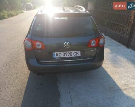 Сірий Фольксваген Пассат, об'ємом двигуна 2 л та пробігом 275 тис. км за 6600 $, фото 4 на Automoto.ua