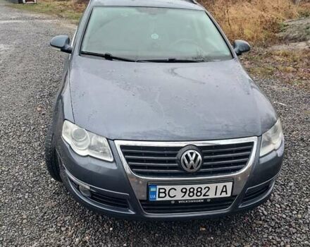 Серый Фольксваген Пассат, объемом двигателя 1.6 л и пробегом 232 тыс. км за 8136 $, фото 2 на Automoto.ua