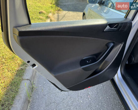 Сірий Фольксваген Пассат, об'ємом двигуна 1.4 л та пробігом 211 тис. км за 7850 $, фото 36 на Automoto.ua